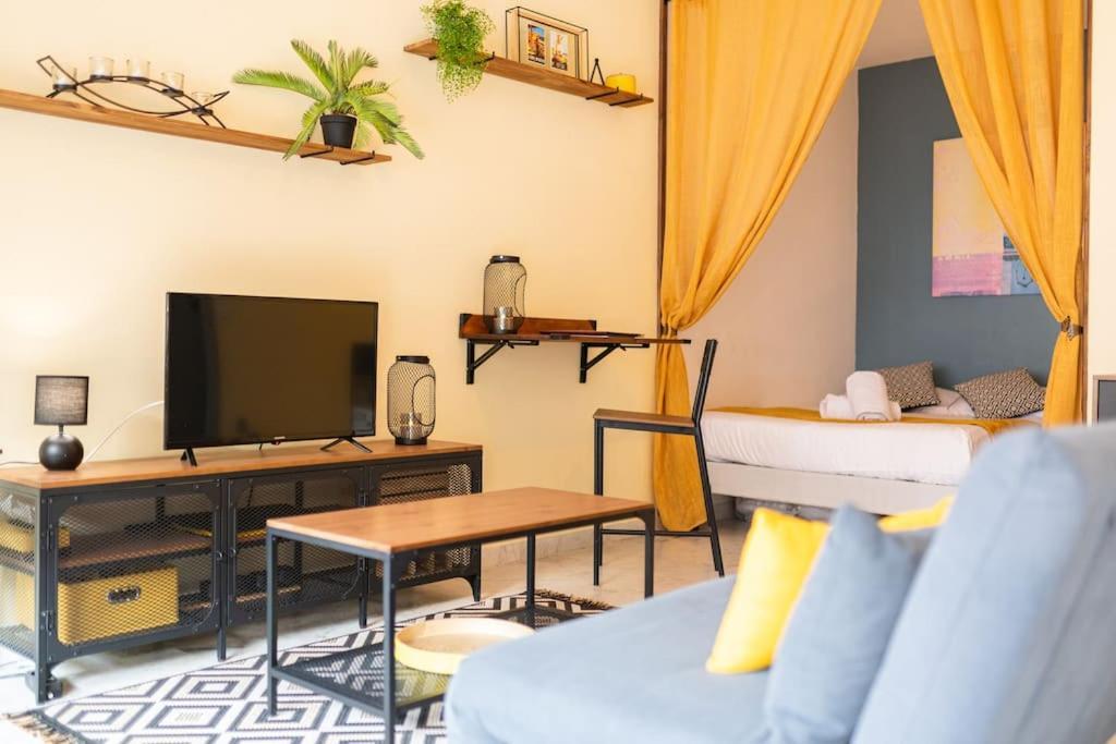 Cosy Studio Pres Des Palaces Mentonnais Extérieur photo